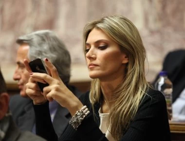 Ε.Καϊλή για Θεοχαρόπουλο: «Να παραδώσει άμεσα την έδρα του και να την επιστρέψει στην Δημοκρατική Παράταξη»